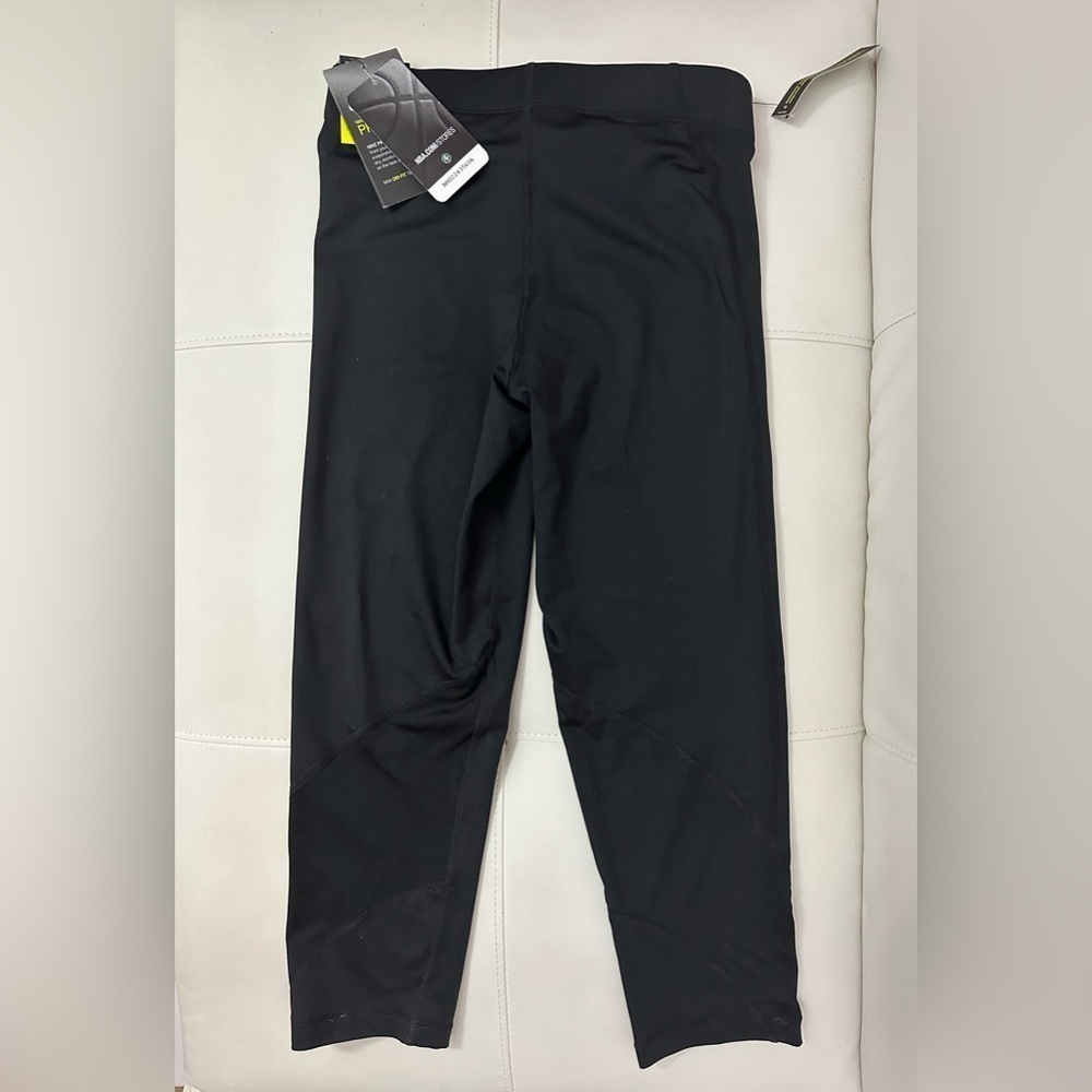 Nike Pro Tight Fit Capri Leggings, Limited Edition Miami Heat, Size Small - Picture 2 of 2